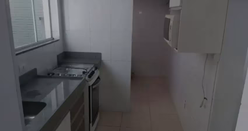 Código 4535 - vende apartamento no bairro iguaçu, com 02 quartos, sala/copa, sacada, cozinha com armários, área de serviço, banheiro social, 01 vaga de garagem.