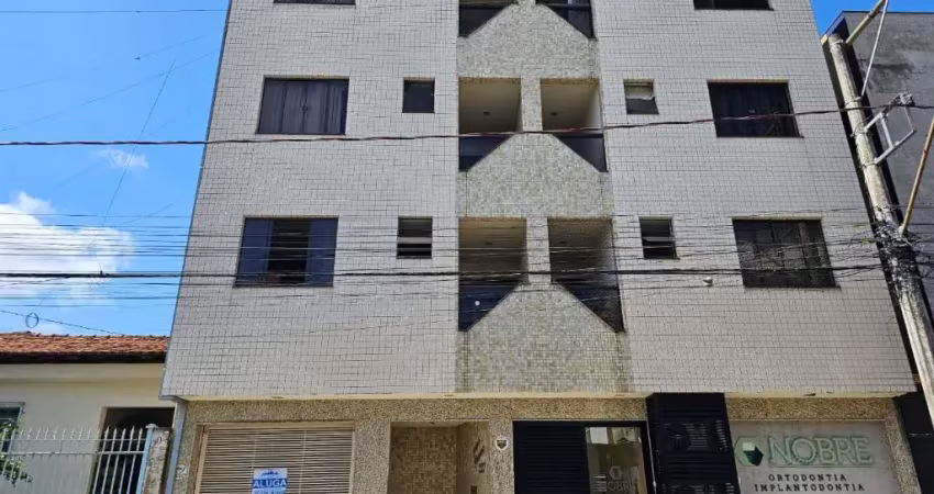 Código 4559 - aluga cobertura duplex no bairro cidade nobre, 3° andar, sem elevador, 03 quartos com guarda roupa, sendo 01 suíte e outro com sacada, sala/copa, 02 cozinhas com armários planejados, áre
