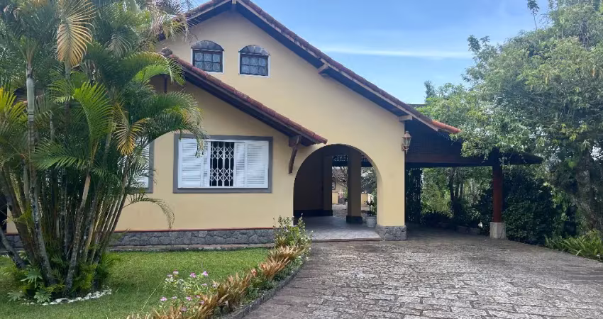Belissíma propriedade de 03 quartos no são sebastião