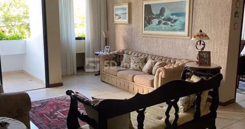 Apartamento de 4 Dormitórios - Centro - Florianópolis/SC