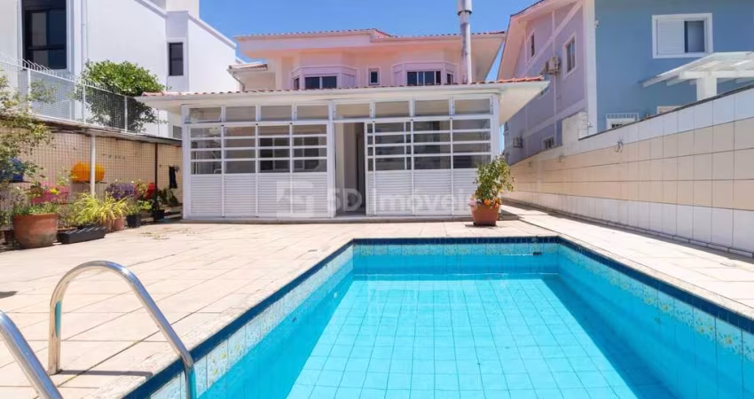 Casa 4 Dormitórios – Santa Mônica – Florianópolis, SC