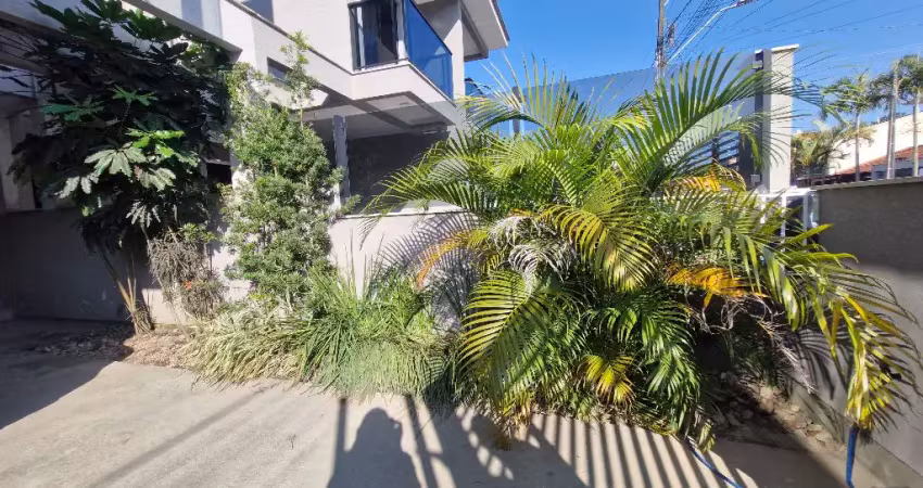 Sobrado com 03 dormitórios no loteamento jardim botânico – são josé