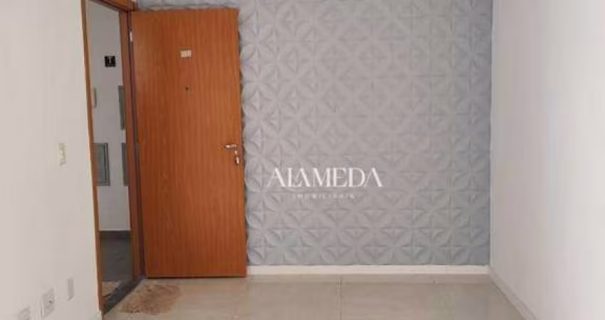 Apartamento com Garden e 2 Quartos  à venda, 45 m² por R$ 200.000 - Olímpico - Londrina/PR