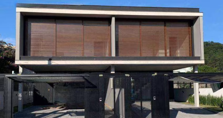 Casa com 3 quartos à venda, 260 m² por R$ 3.388.888 - Jurerê - Florianópolis/SC