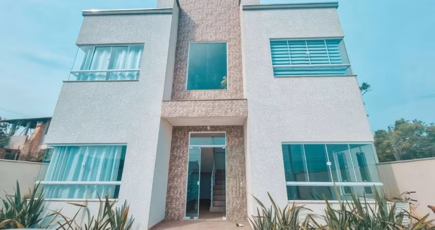Apartamento com 2 dormitórios à venda, 72 m² por R$ 470.000,00 - Centro - Balneário Piçarras/SC