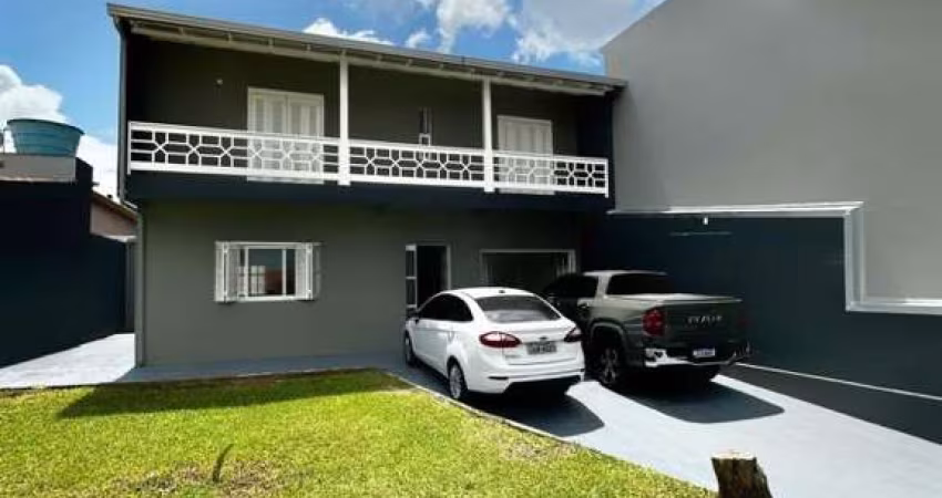 Casa / Sobrado para Venda em Esteio, Santo Inácio, 3 dormitórios, 1 suíte, 3 banheiros, 1 vaga