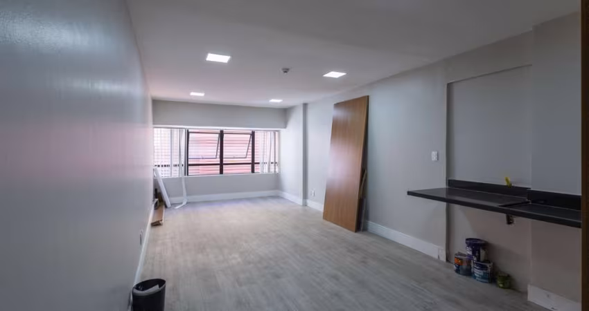 Sala para Venda no Caminho das Árvores
