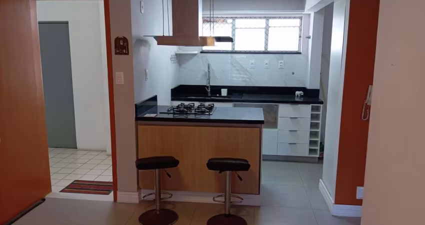 Apartamento à venda na Barra, Salvador &#8211; Apenas 50 metros da praia