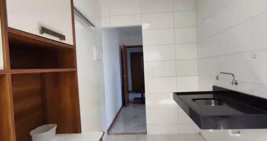 Apartamento 2/4 recreio de Ipitanga