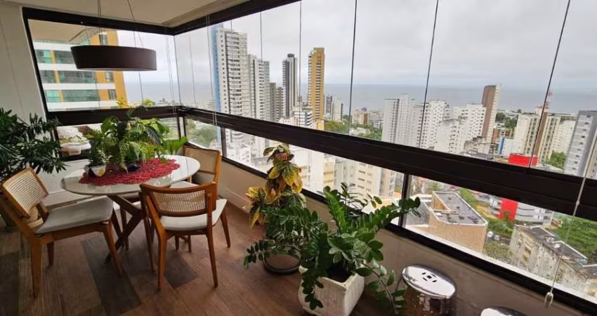 APARTAMENTO GRANDE ( 248,51M² ) EM JARDIM APIPEMA, ONDINA.
