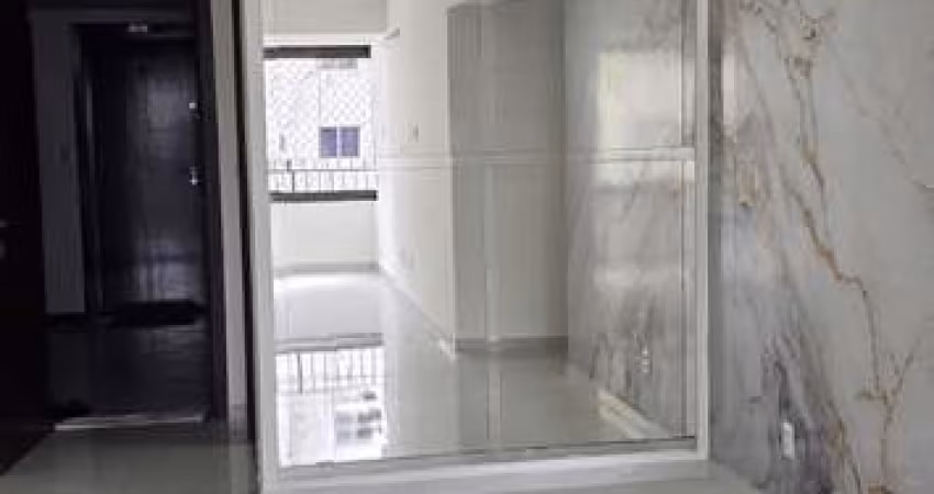 Apartamento 3/4 com 1 suíte, varanda, piscina &#8211; Imbuí.