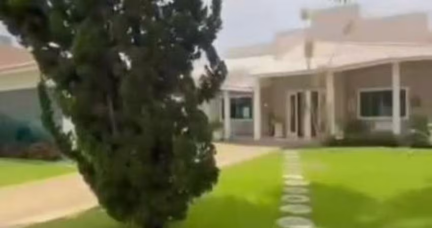 Casa Solta 4/4 e 4 suítes Vitória da Conquista