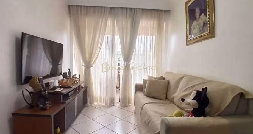 Apartamento com 2 quartos à venda na Avenida Luís Viana Filho, 2774, Imbuí, Salvador