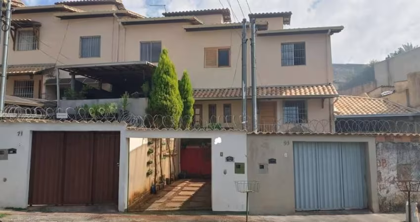 Casa Geminada com 2 quartos à venda em Belo Horizonte