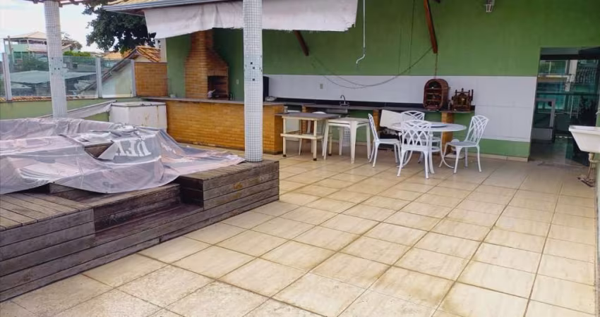 Casa com 4 quartos à venda em Belo Horizonte