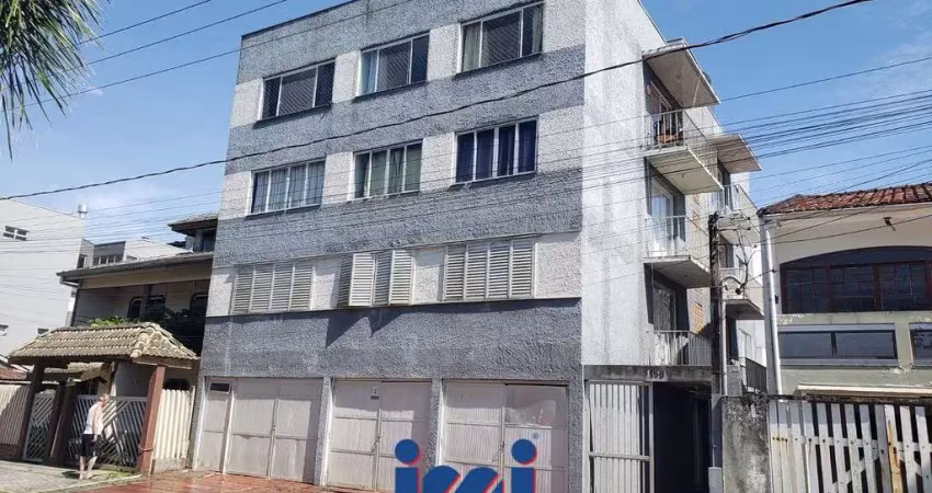 Apartamento com suíte faixa mar Ipanema