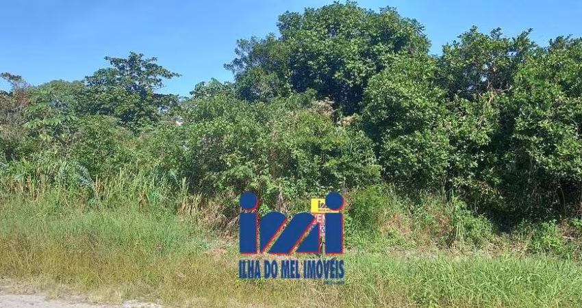 Terreno de esquina próximo embarque Pontal do Sul