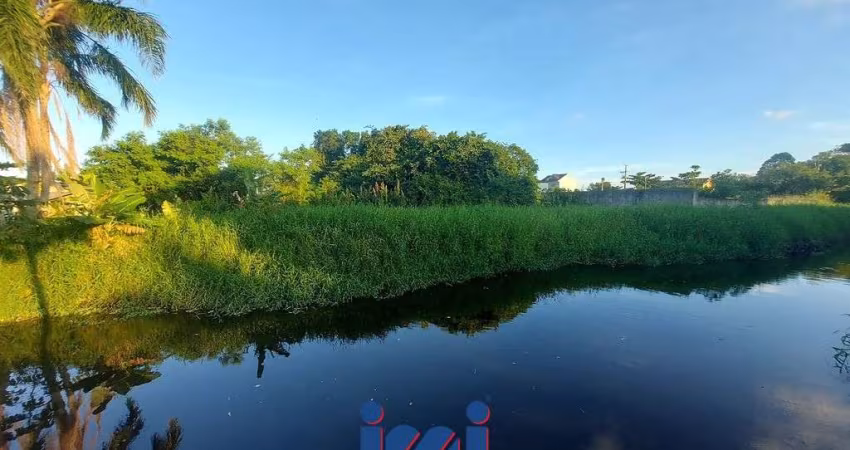 Terreno faixa mar no Balneário Grajaú