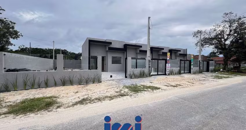 Casa com 2 quartos à venda no Saint Etiene, Matinhos 