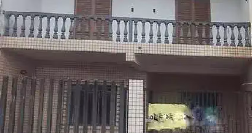 Sobrado a venda em Matinhos