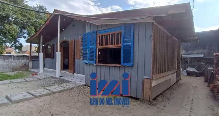 Casa faixa mar no Balneário Grajaú