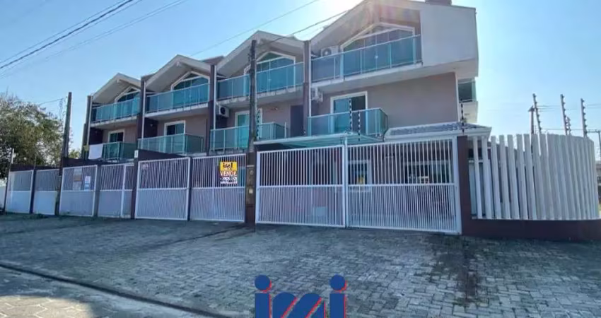 Casa com 3 quartos à venda no Canoas, Pontal do Paraná 