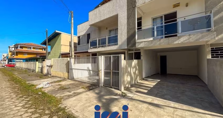 Apartamento duplex faixa mar à venda