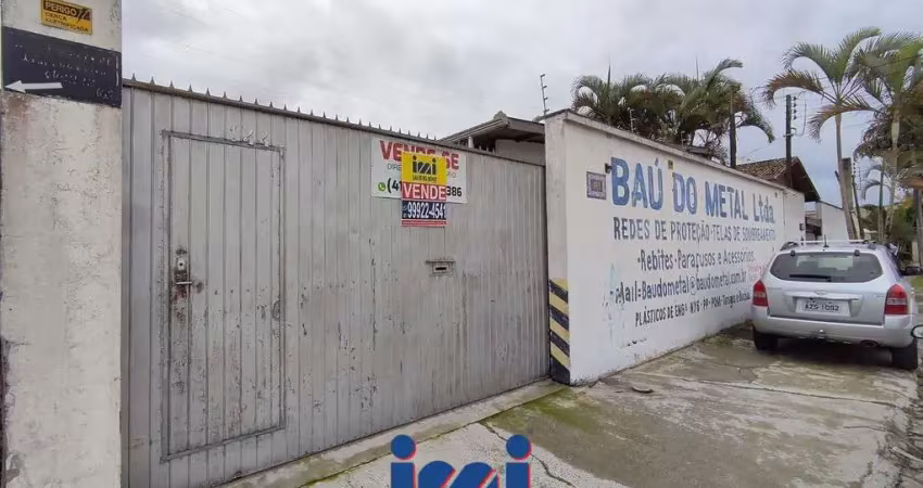 Casa comercial à venda no Centro, Guaratuba 