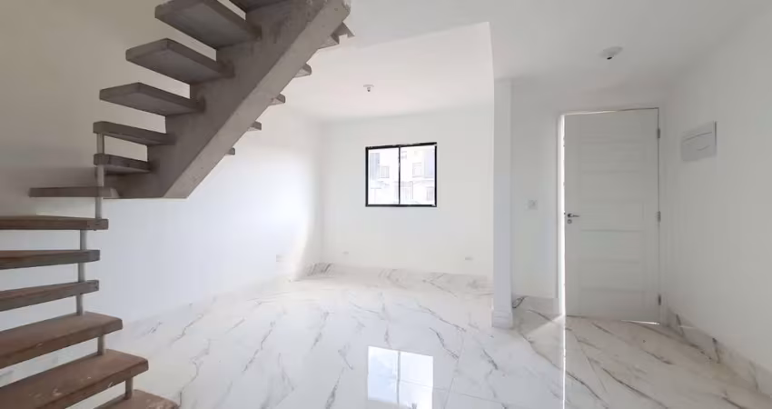 Casa em Condomínio em Cotia-SP, Bairro Capuava. 3 quartos, 1 suíte, 1 sala, 2 vagas, 70m². Venha conferir!