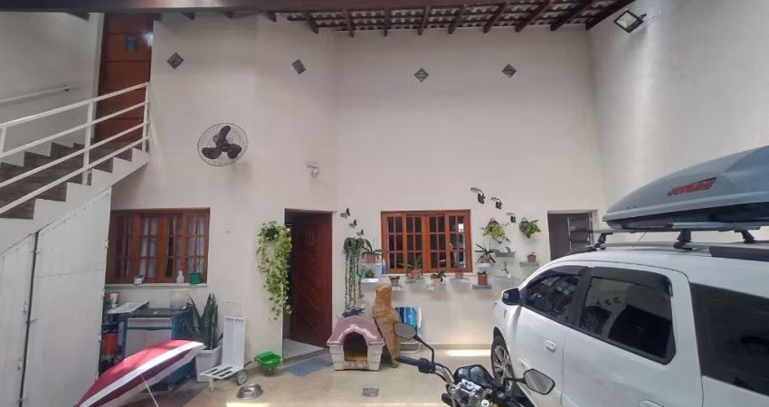 Casa com 3 dormitórios à venda, 180 m² por R$ 700.000,00 - Jardim Pacaembu II - Itupeva/SP