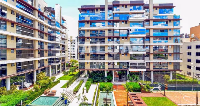 Apartamento com 132 m², 3 quartos e 3 vagas à venda no Água Verde.