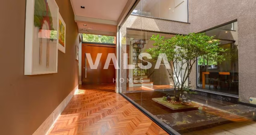 Casa em Condomínio no Campo Comprido com 4 Suítes, 695m² e 6 Vagas