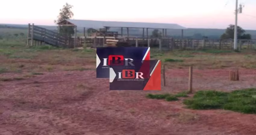 Fazenda à venda na Zona Rural, Água Clara 