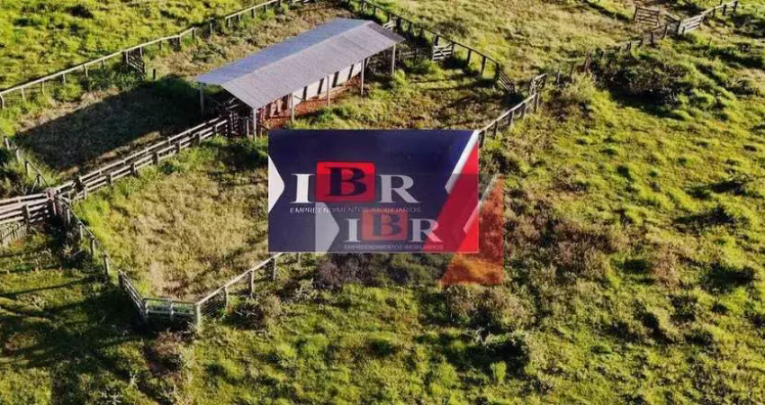 Fazenda à venda na Zona Rural, Água Clara 