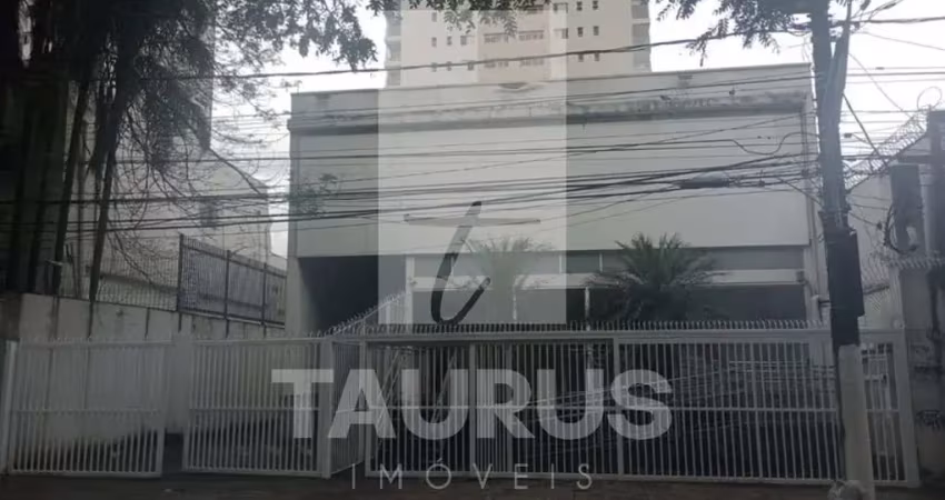Prédio para alugar em santo amaro. 3 andares, 22 vagas, 809m².
