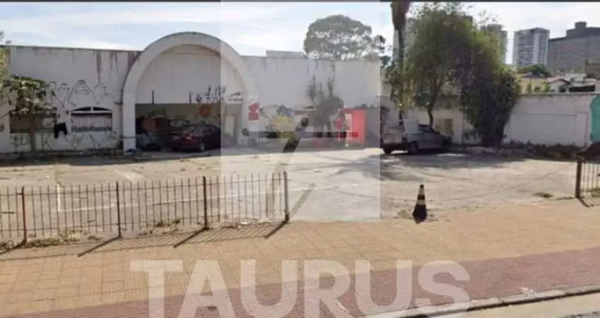 Barracão / Galpão / Depósito com 2 salas para alugar em Santo Amaro, São Paulo 