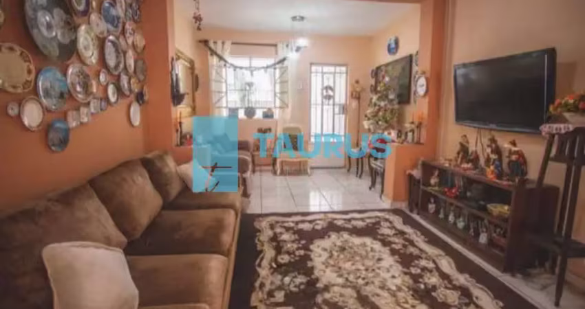 Casa sobrado à venda, 3 quartos,1 vaga,152m², na vila clementino.