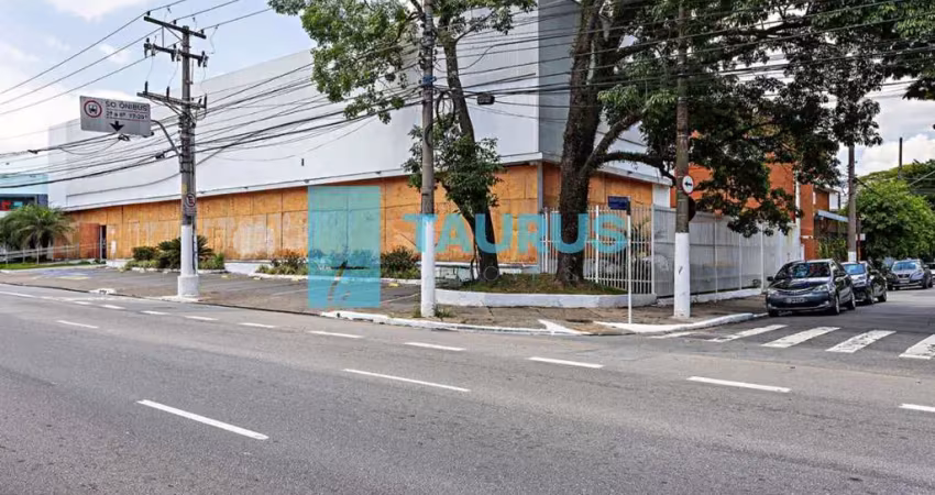 Prédio á venda ou locação, indianópolis, 1556m², 25 vagas