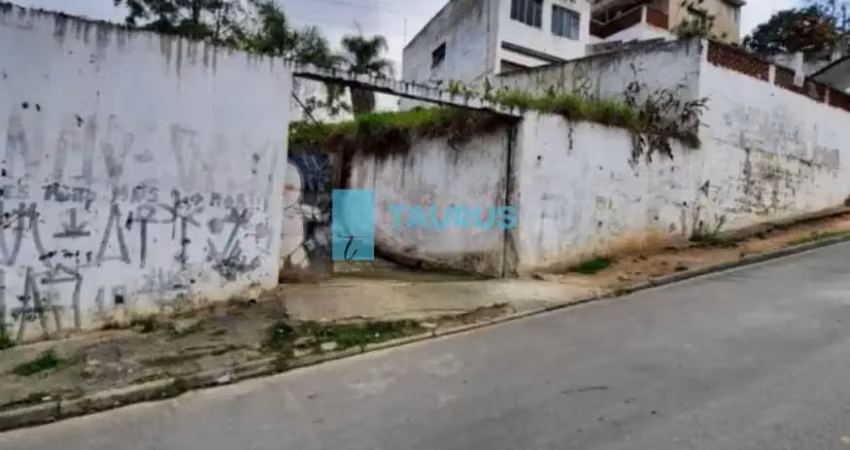 Terreno à venda no Cantinho do Céu, São Paulo 