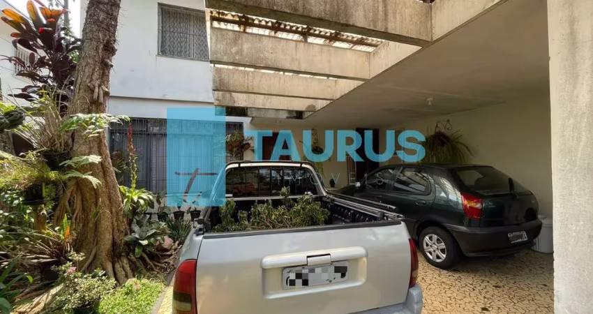 Sobrado à venda, 3 dormitórios, 1 suíte, 4  vagas, 248 m², brooklin.