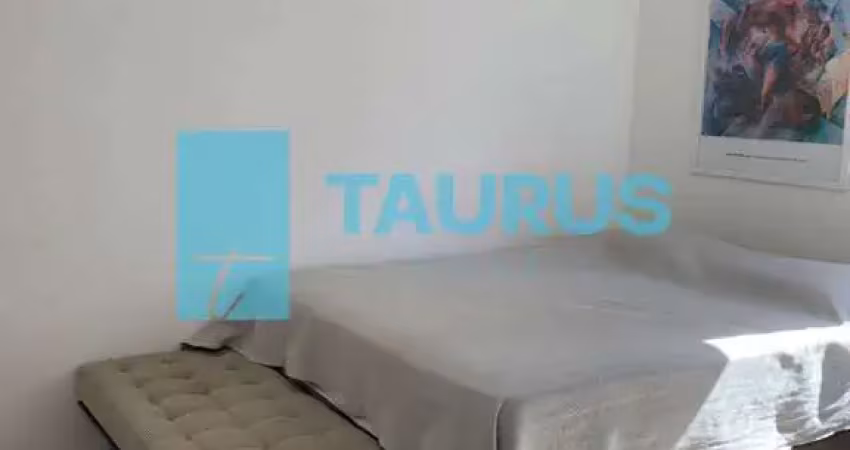 Apartamento à venda, 79m², 2 dormitórios, 1 living 2 ambientes, vila nova conceição.