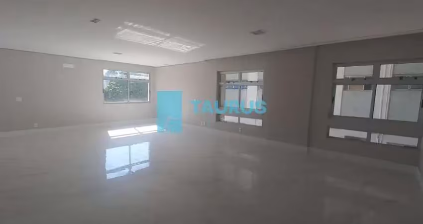Apartamento à venda, 3 dormitórios, 2 vagas, 219m², bela vista.