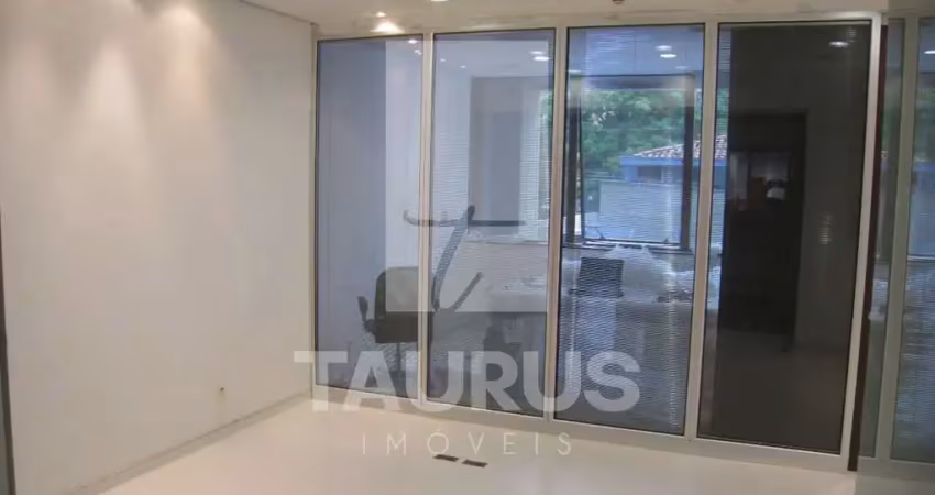 Sala comercial com 2 salas à venda em Moema, São Paulo 