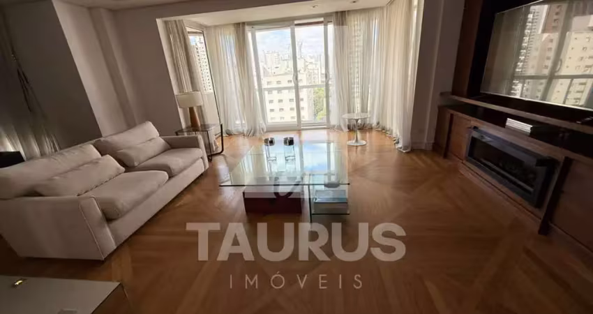 Apartamento com 2 quartos e 3 vagas para comprar em moema, são paulo-sp.