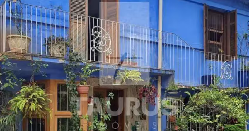 Casa de vila com 4 quartos sendo 1 suíte na vila olímpia - são paulo-sp