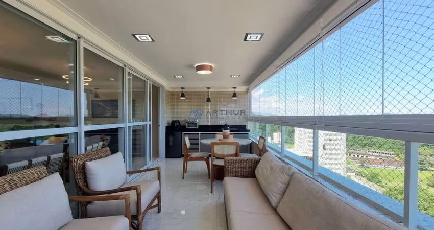 Apartamento em Praia Grande, Canto do forte com 3 suítes, 3 vagas, 153m²