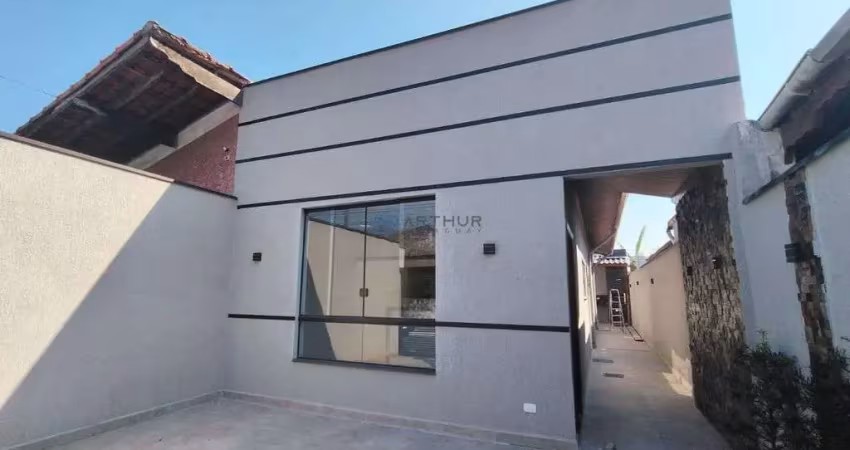 Casa individual alto padrão  a venda no canto forte  em praia grande