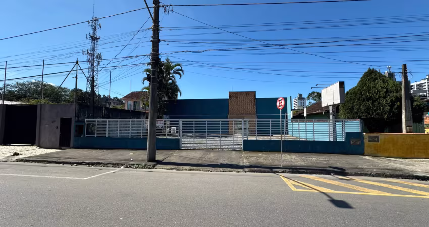 Casa comercial à venda no bairro anita garibaldi em joinville-sc por r$1.850.000,00.