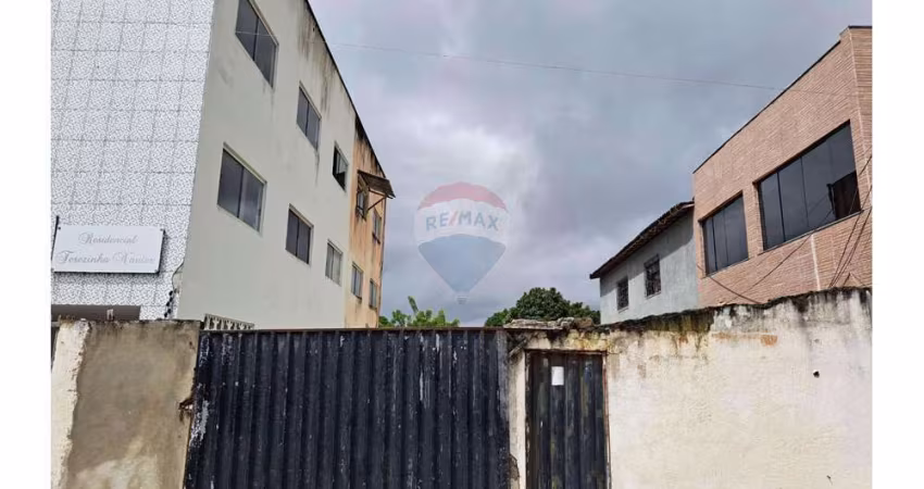 Terreno à venda no bairro Planalto