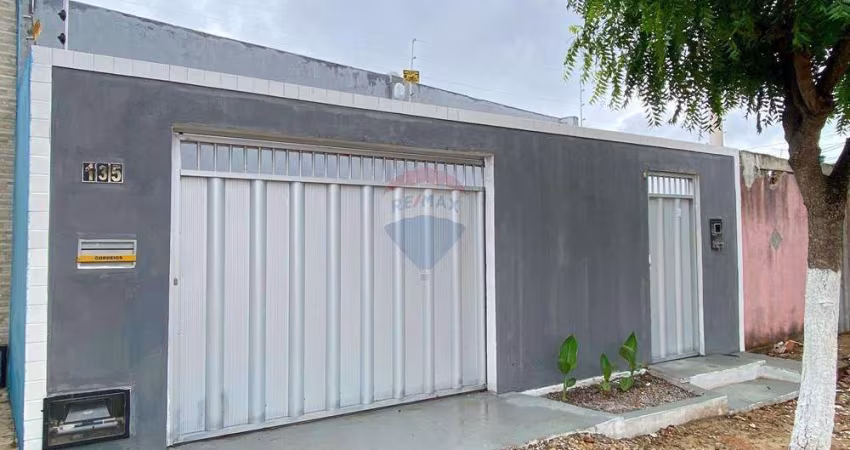 Casa à Venda no Planalto de 2 quartos